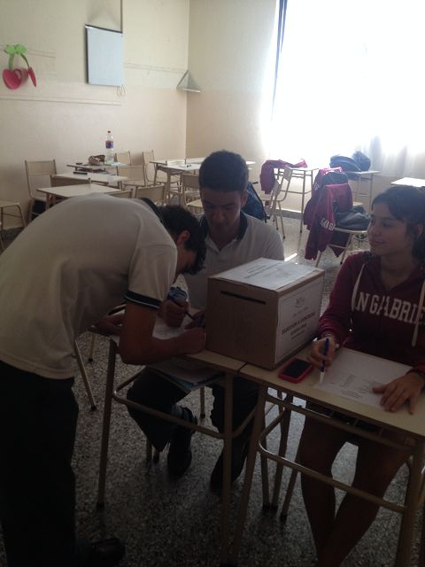 JORNADA ELECTORAL EN TALLER “CON VOZ Y VOTO” JORNADA ELECTORAL EN TALLER “CON VOZ Y VOTO”