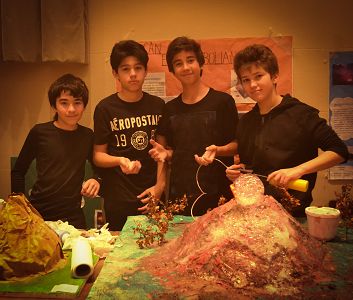 La tierra en la era de los dinosaurios La tierra en la era de los dinosaurios