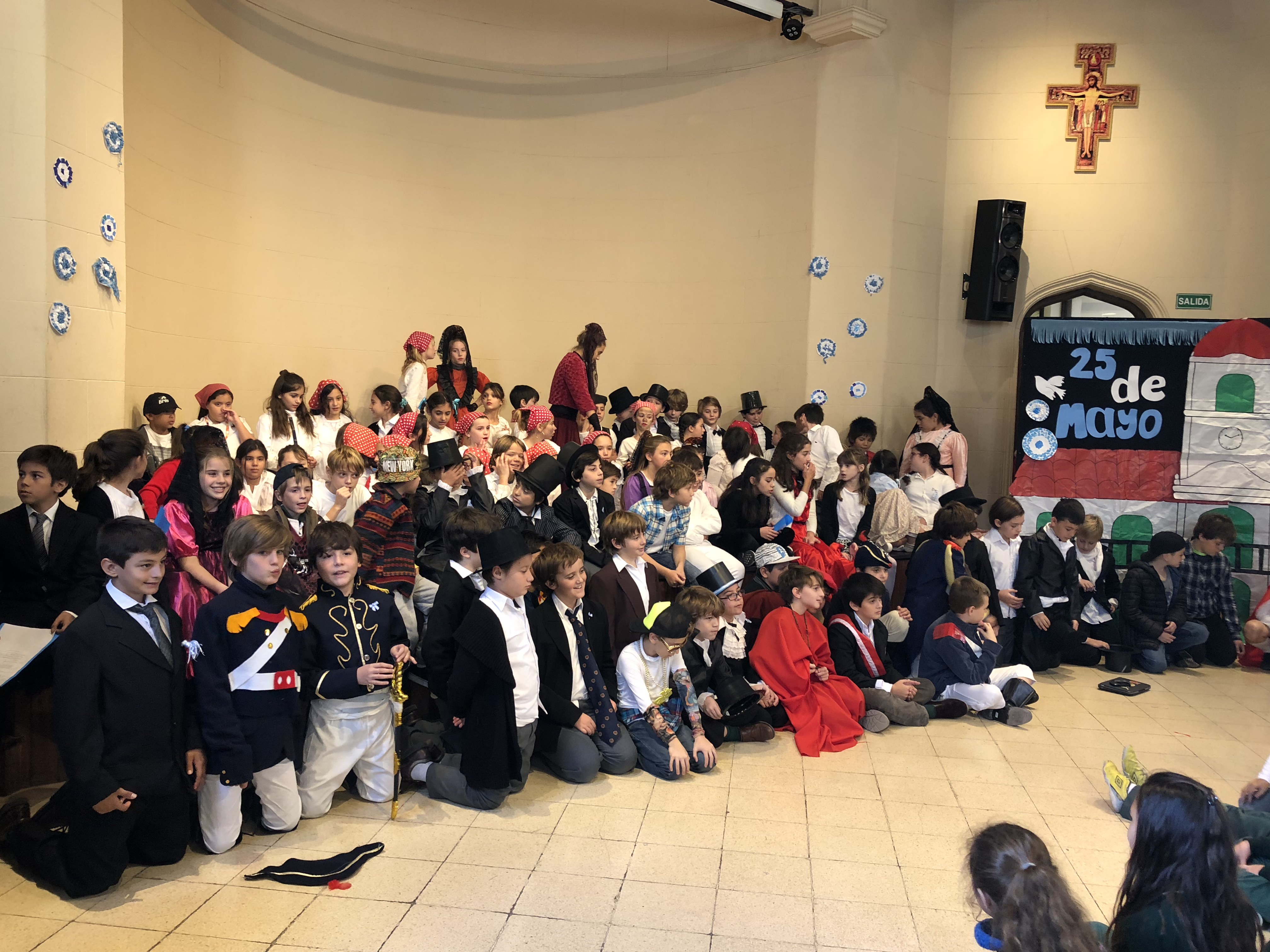 Acto del 25 de Mayo, 5to año Primaria, 2018 Acto del 25 de Mayo, 5to año Primaria, 2018
