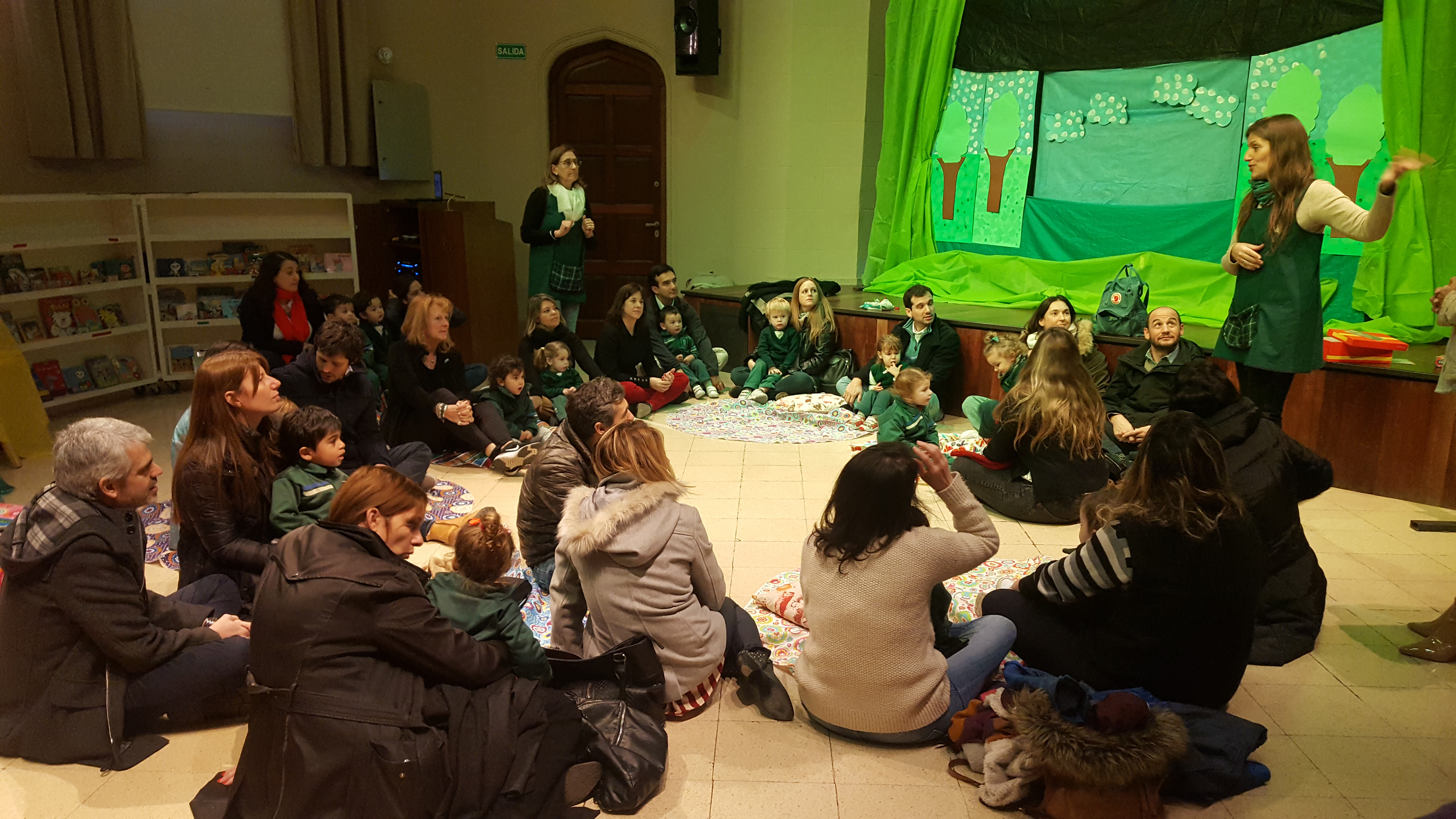 Muestra literaria salas de 2 años Muestra literaria salas de 2 años